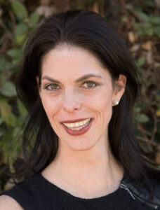 Julie Borlaug headshot