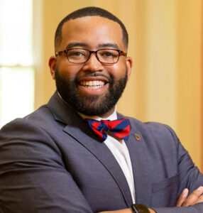 Headshot of Alton Standifer